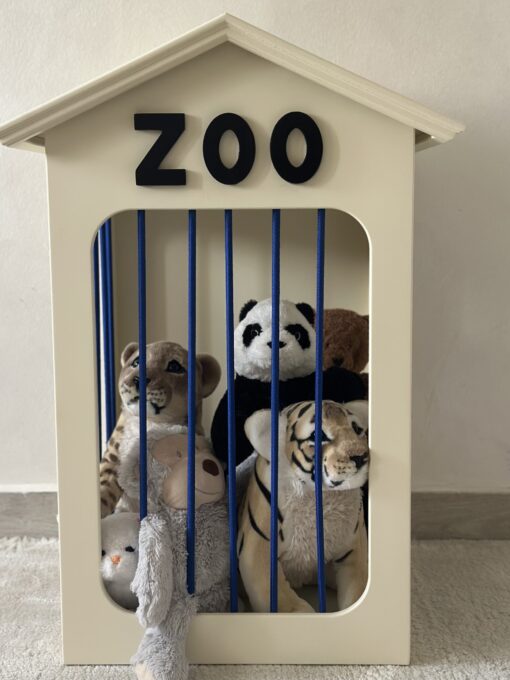 Zoo wooden box